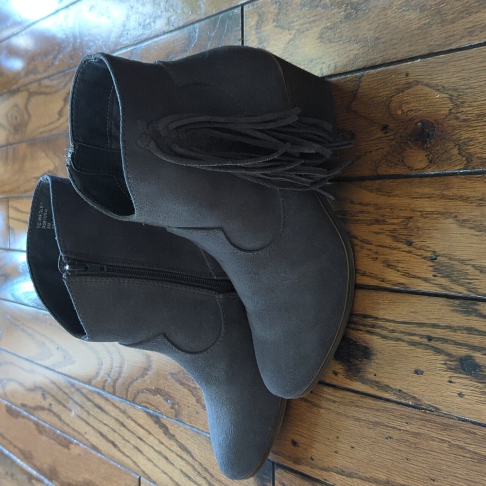 True Craft Wesley Womens Booties